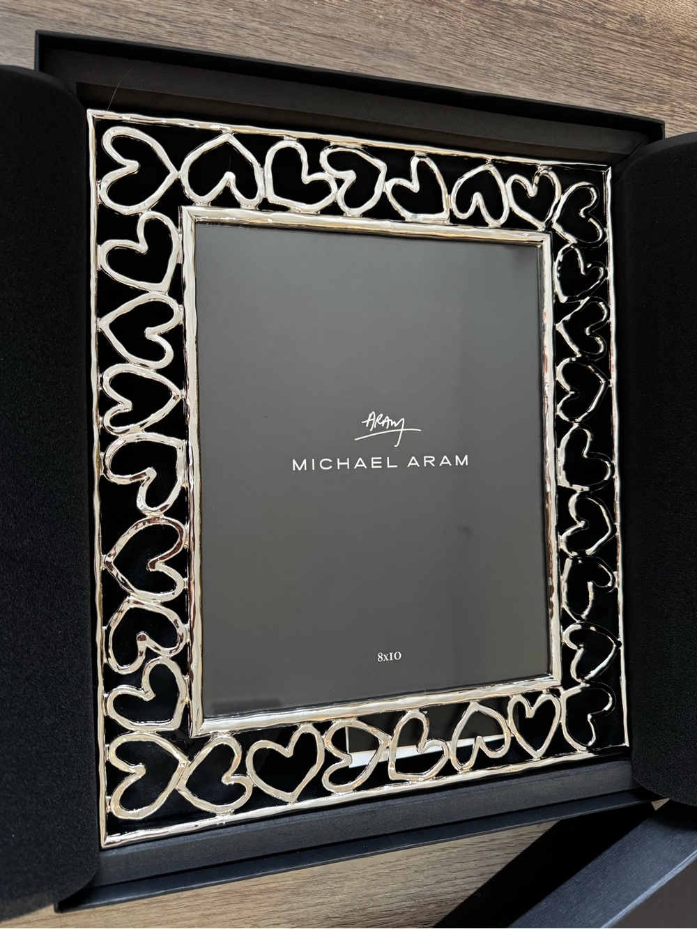 Michael Aram Silver Heart Border Photo Frame w original box